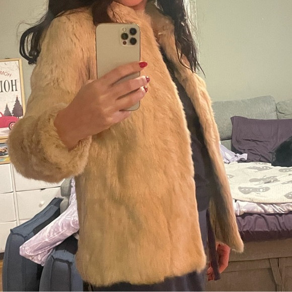 Women's vintage rabbit Fur Coat - Tan - Picture 7 of 15